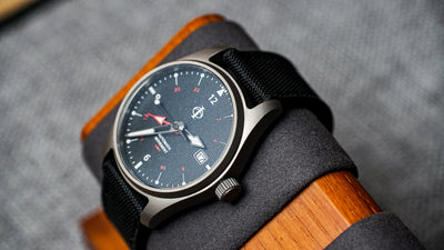 Hurricane GMT - Midnight Black - Titanium Case
