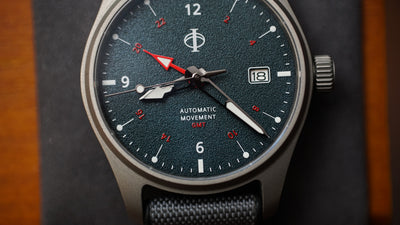 Hurricane GMT - Petroleum Blue - Titanium Case